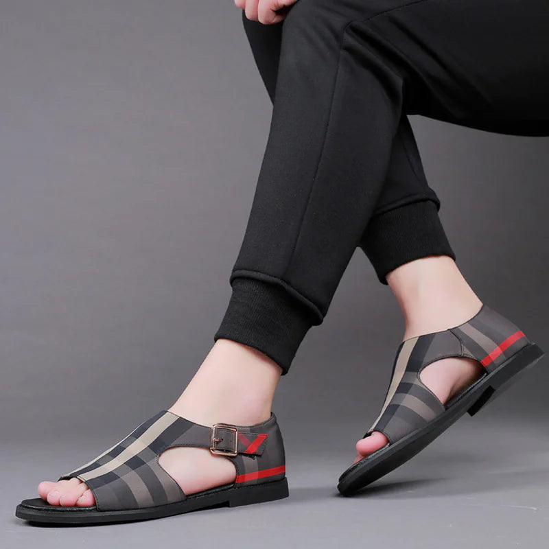Men's Summer Sandals Non-slip Beach Flip Flops (Size 38-48)