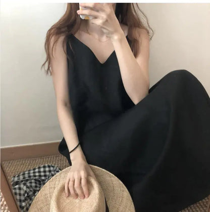 Simple V-neck Cotton and Linen Suspender Dress